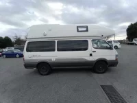 Toyota REGIUS ACE VAN лот № 30239 оценка 3  с аукциона в Японии 2