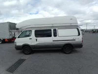 Toyota REGIUS ACE VAN лот № 30239 оценка 3  с аукциона в Японии 3