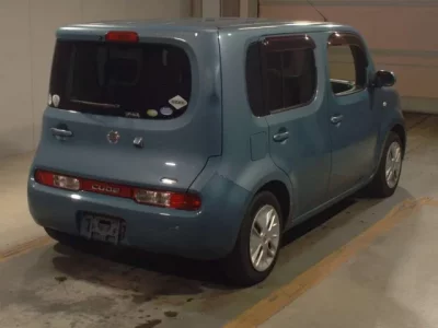 Nissan CUBE  с аукциона в Японии