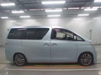 Toyota VELLFIRE лот № 30241 оценка 3  с аукциона в Японии 2