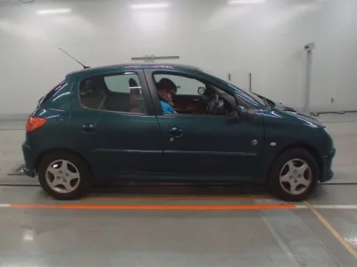 Peugeot 206