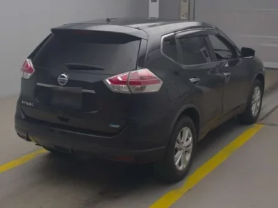 Nissan X-TRAIL  с аукциона в Японии