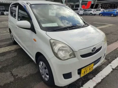 Daihatsu MIRA  с аукциона в Японии