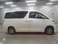 Toyota VELLFIRE лот № 30248 оценка RA  с аукциона в Японии 2
