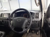 Toyota REGIUS ACE VAN лот № 30250 оценка 3.5  с аукциона в Японии 6
