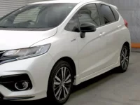Honda FIT лот № 3009 оценка 4  с аукциона в Японии 3