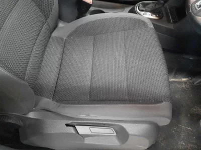 Volkswagen GOLF TOURAN