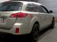 Subaru LEGACY OUTBACK лот № 2070 оценка 3.5  с аукциона в Японии 4