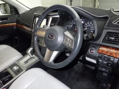 Subaru LEGACY OUTBACK