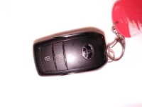 Toyota PRIUS лот № 3017 оценка 4.5  с аукциона в Японии 9