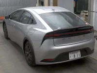 Toyota PRIUS лот № 3017 оценка 4.5  с аукциона в Японии 1
