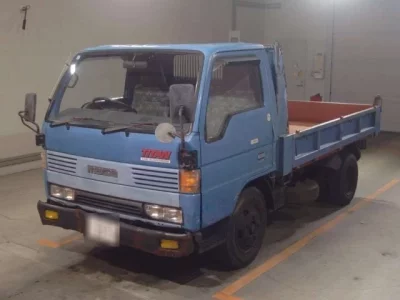 Mazda TITAN  с аукциона в Японии