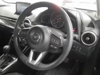 Mazda MAZDA2 лот № 30276 оценка 3.5  с аукциона в Японии 6