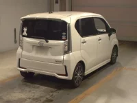 Daihatsu MOVE лот № 3009 оценка 4  с аукциона в Японии 1