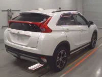 Mitsubishi ECLIPSE CROSS лот № 30283 оценка 4.5  с аукциона в Японии 1