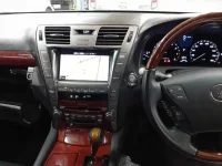 Lexus LS лот № 30284 оценка 4.5  с аукциона в Японии 8