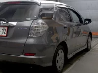 Honda FIT SHUTTLE лот № 3061 оценка 3.5  с аукциона в Японии 4
