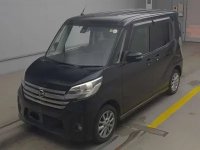 Nissan DAYZ ROOX  с аукциона в Японии