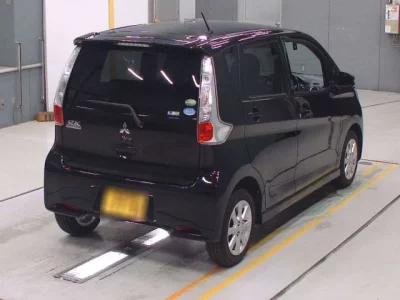 Mitsubishi EK CUSTOM