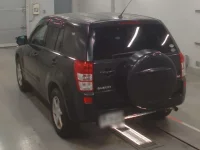 Suzuki ESCUDO лот № 30317 оценка 3  с аукциона в Японии 5