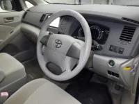 Toyota ISIS лот № 3085 оценка 3.5  с аукциона в Японии 2