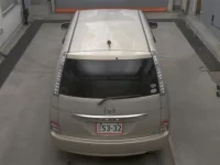 Toyota ISIS лот № 3085 оценка 3.5  с аукциона в Японии 6