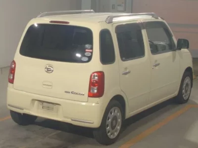 Daihatsu MIRA  с аукциона в Японии