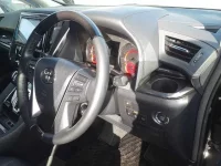 Toyota VELLFIRE лот № 30320 оценка 4  с аукциона в Японии 6