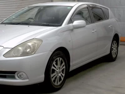 Toyota CALDINA  с аукциона в Японии