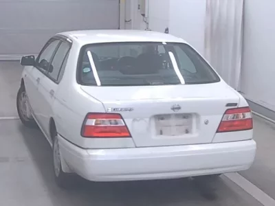 Nissan BLUEBIRD