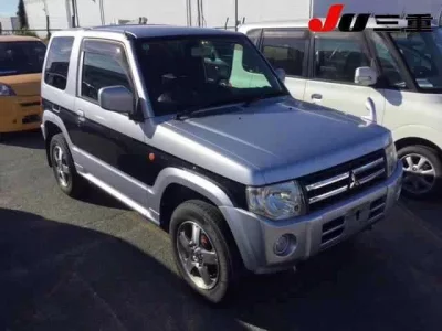 Mitsubishi PAJERO MINI