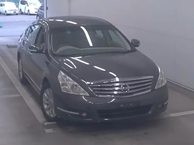 Nissan TEANA