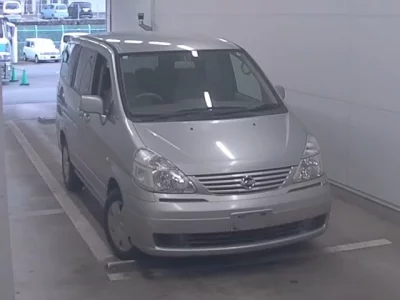Nissan SERENA  с аукциона в Японии