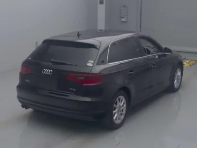 Audi A3  с аукциона в Японии