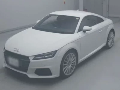 Audi TT  с аукциона в Японии
