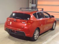 Toyota AURIS лот № 32085 оценка 3  с аукциона в Японии 1