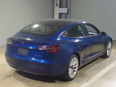 Tesla MODEL3