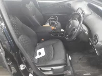 Toyota PRIUS PHV лот № 30349 оценка 4  с аукциона в Японии 7