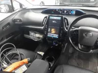 Toyota PRIUS PHV лот № 30349 оценка 4  с аукциона в Японии 8