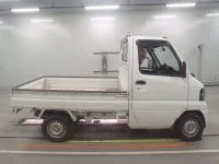 Nissan CLIPPER TRUCK лот № 284 оценка 3.5  с аукциона в Японии 2