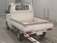 Nissan CLIPPER TRUCK лот № 284 оценка 3.5  с аукциона в Японии 4