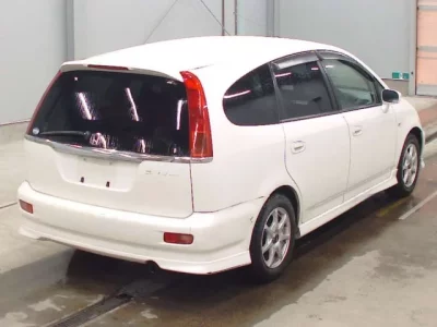 Honda STREAM  с аукциона в Японии