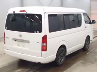 Toyota HIACE лот № 3194 оценка 3  с аукциона в Японии 1
