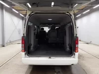 Toyota HIACE лот № 3194 оценка 3  с аукциона в Японии 10