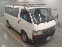 Toyota HIACE VAN лот № 30360 оценка 2  с аукциона в Японии 4