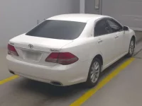 Toyota CROWN лот № 151 оценка RA  с аукциона в Японии 1