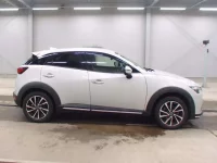 Mazda CX-3 лот № 3197 оценка 4  с аукциона в Японии 2