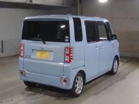 Toyota PIXIS MEGA лот № 80048 оценка 4  с аукциона в Японии 1