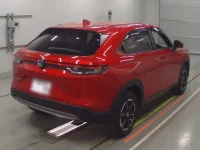 Honda VEZEL лот № 30380 оценка 4  с аукциона в Японии 1