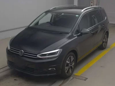 Volkswagen GOLF TOURAN